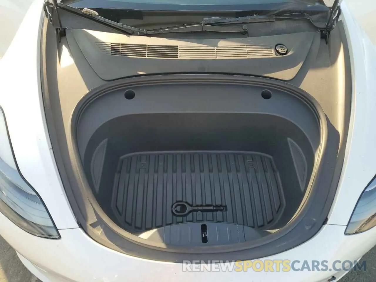 11 fotografías del automóvil dañado 5YJ3E1EB5PF712336 TESLA MODEL 3 2023