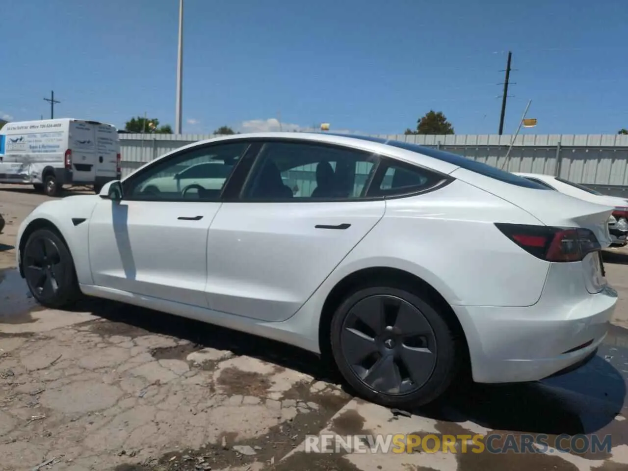 2 fotografías del automóvil dañado 5YJ3E1EB7PF636375 TESLA MODEL 3 2023