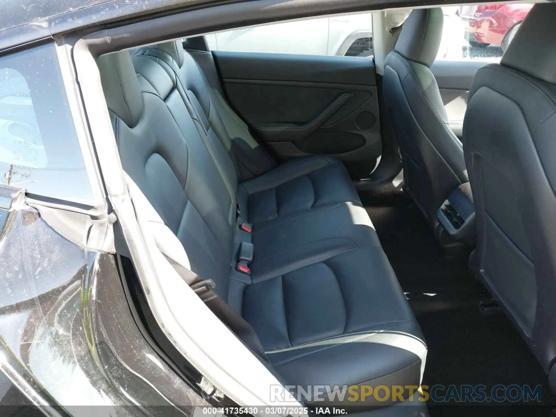8 fotografías del automóvil dañado 5YJ3E1EB7PF657274 TESLA MODEL 3 2023
