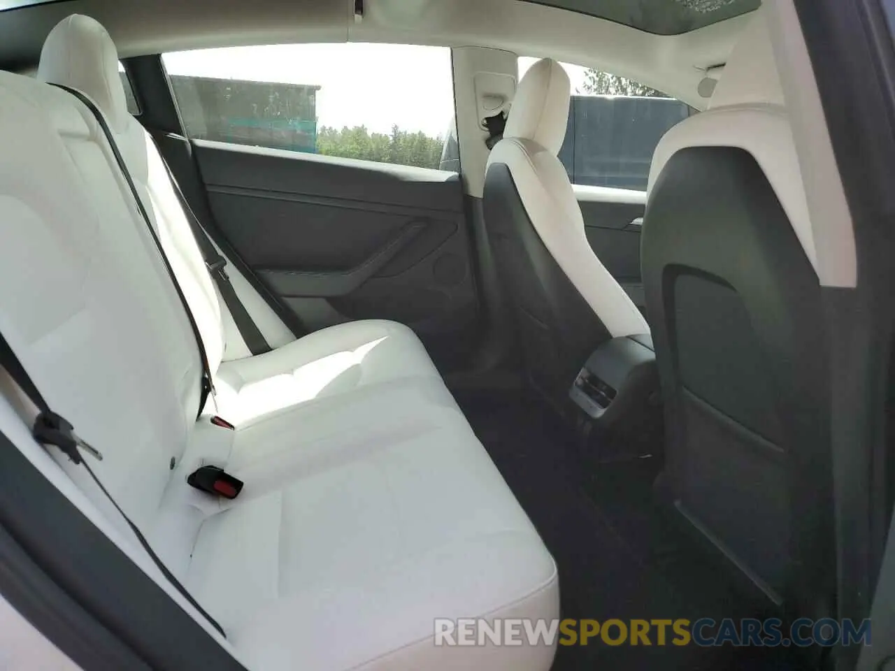 10 fotografías del automóvil dañado 5YJ3E1EB8PF386449 TESLA MODEL 3 2023