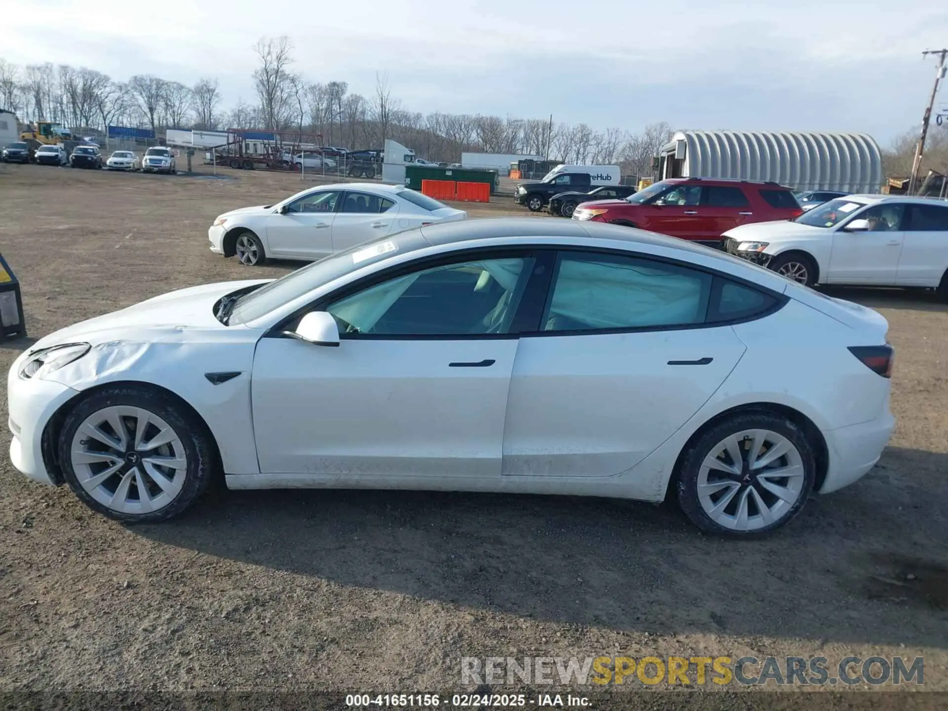 13 fotografías del automóvil dañado 5YJ3E1EB8PF600291 TESLA MODEL 3 2023