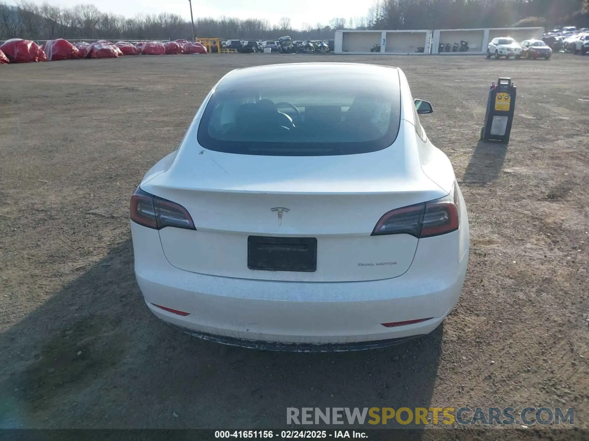 15 fotografías del automóvil dañado 5YJ3E1EB8PF600291 TESLA MODEL 3 2023