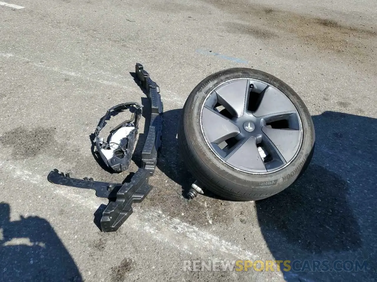 12 fotografías del automóvil dañado 5YJ3E1EB8PF623862 TESLA MODEL 3 2023