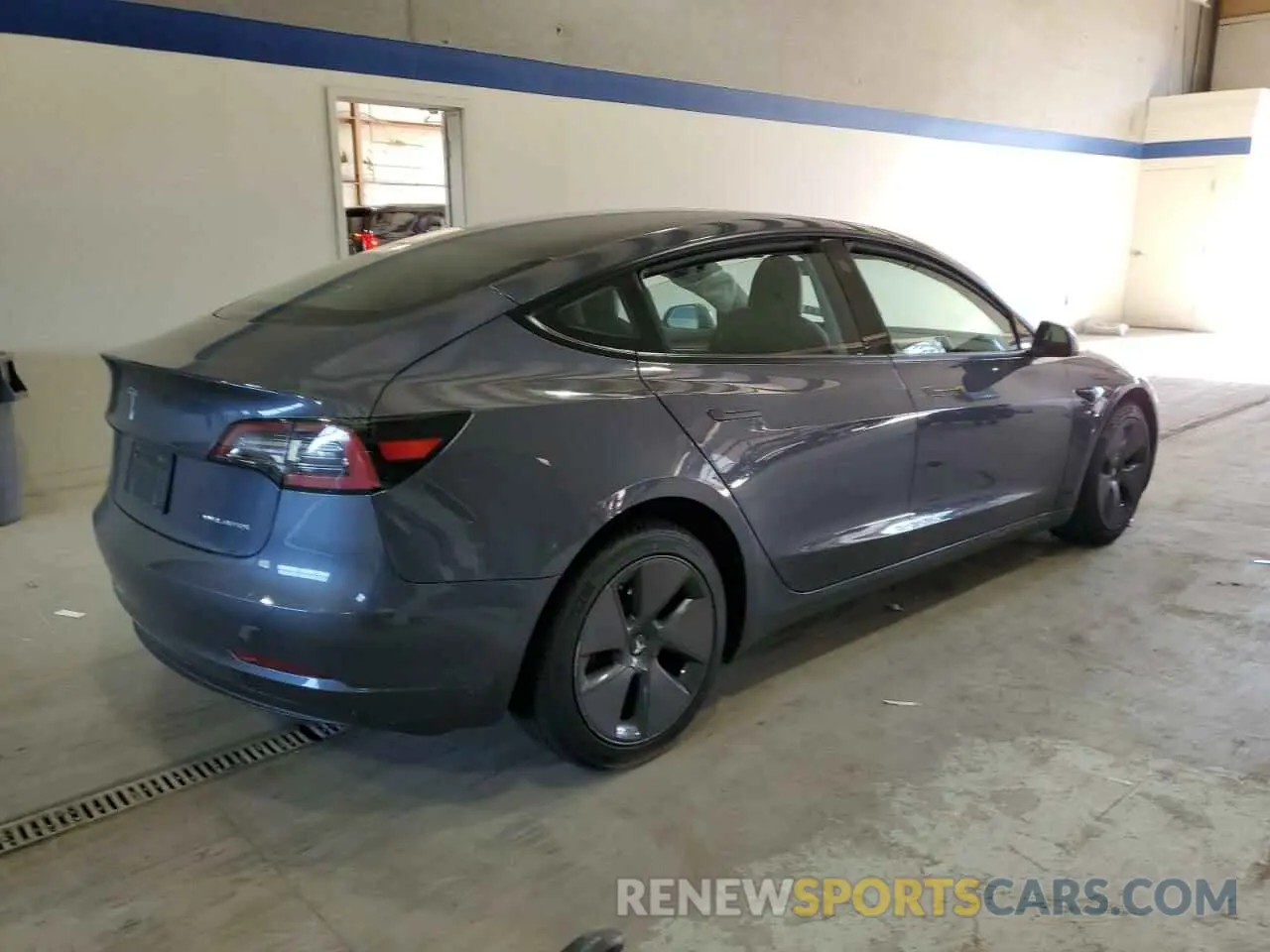 3 fotografías del automóvil dañado 5YJ3E1EB9PF392647 TESLA MODEL 3 2023