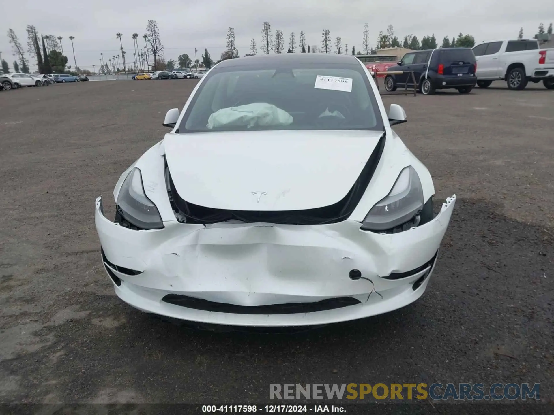11 fotografías del automóvil dañado 5YJ3E1EB9PF462888 TESLA MODEL 3 2023