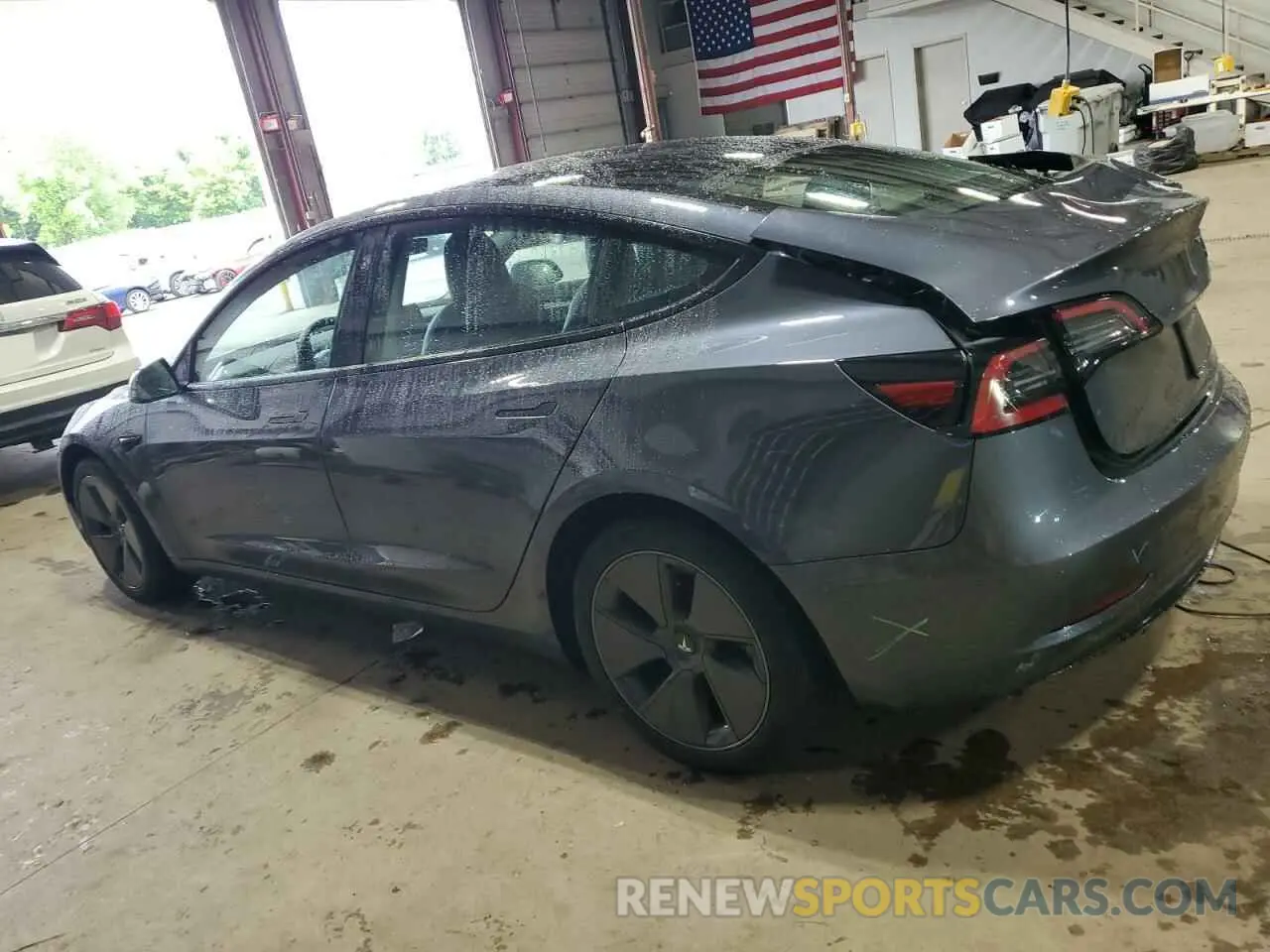 2 fotografías del automóvil dañado 5YJ3E1EB9PF635650 TESLA MODEL 3 2023