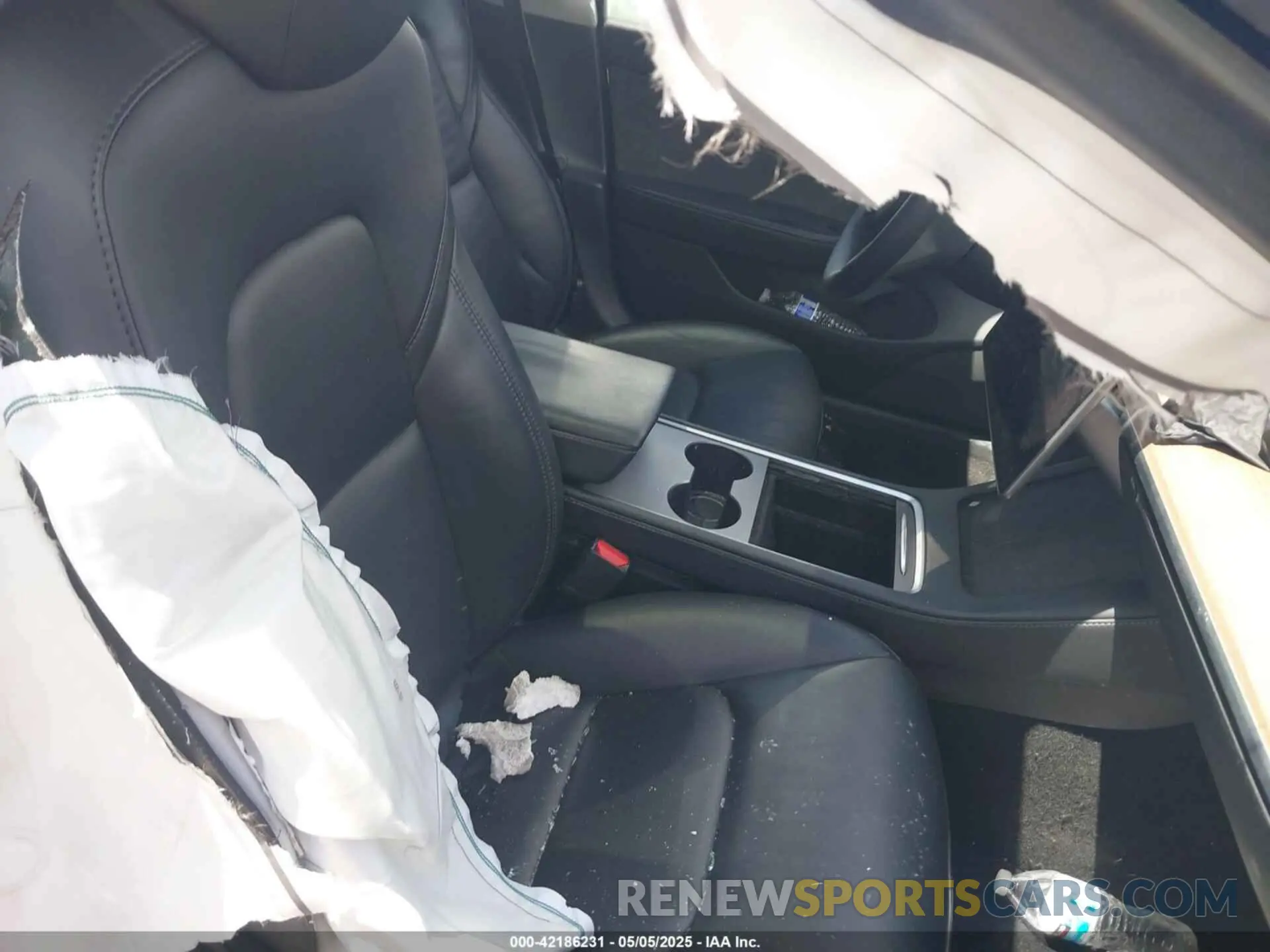 5 fotografías del automóvil dañado 5YJ3E1EBXPF388011 TESLA MODEL 3 2023