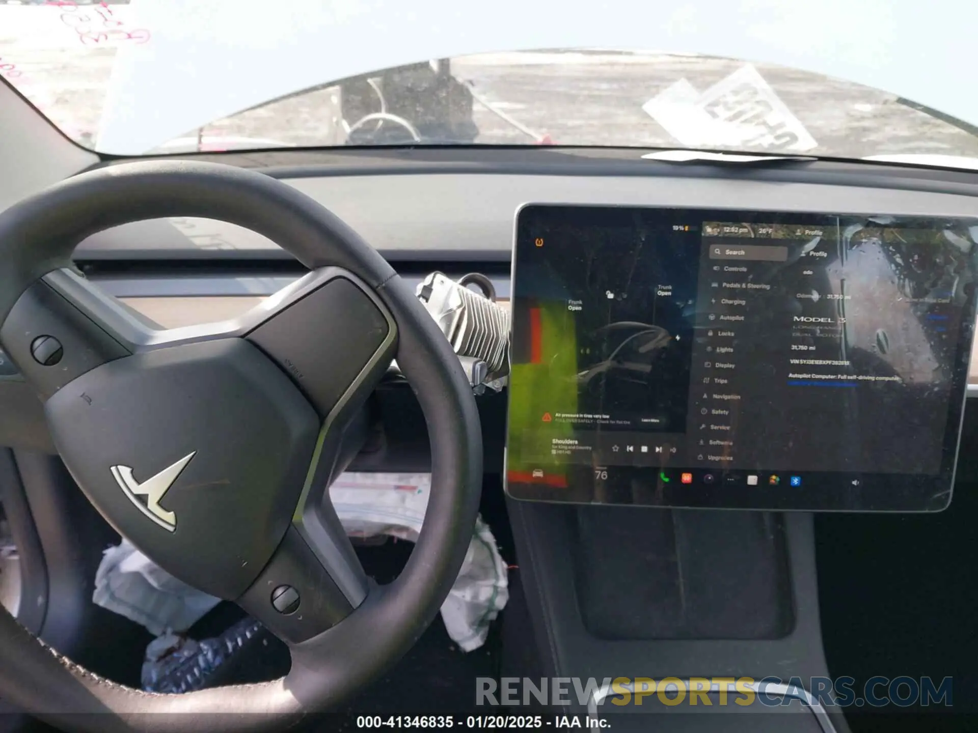 18 fotografías del automóvil dañado 5YJ3E1EBXPF392818 TESLA MODEL 3 2023