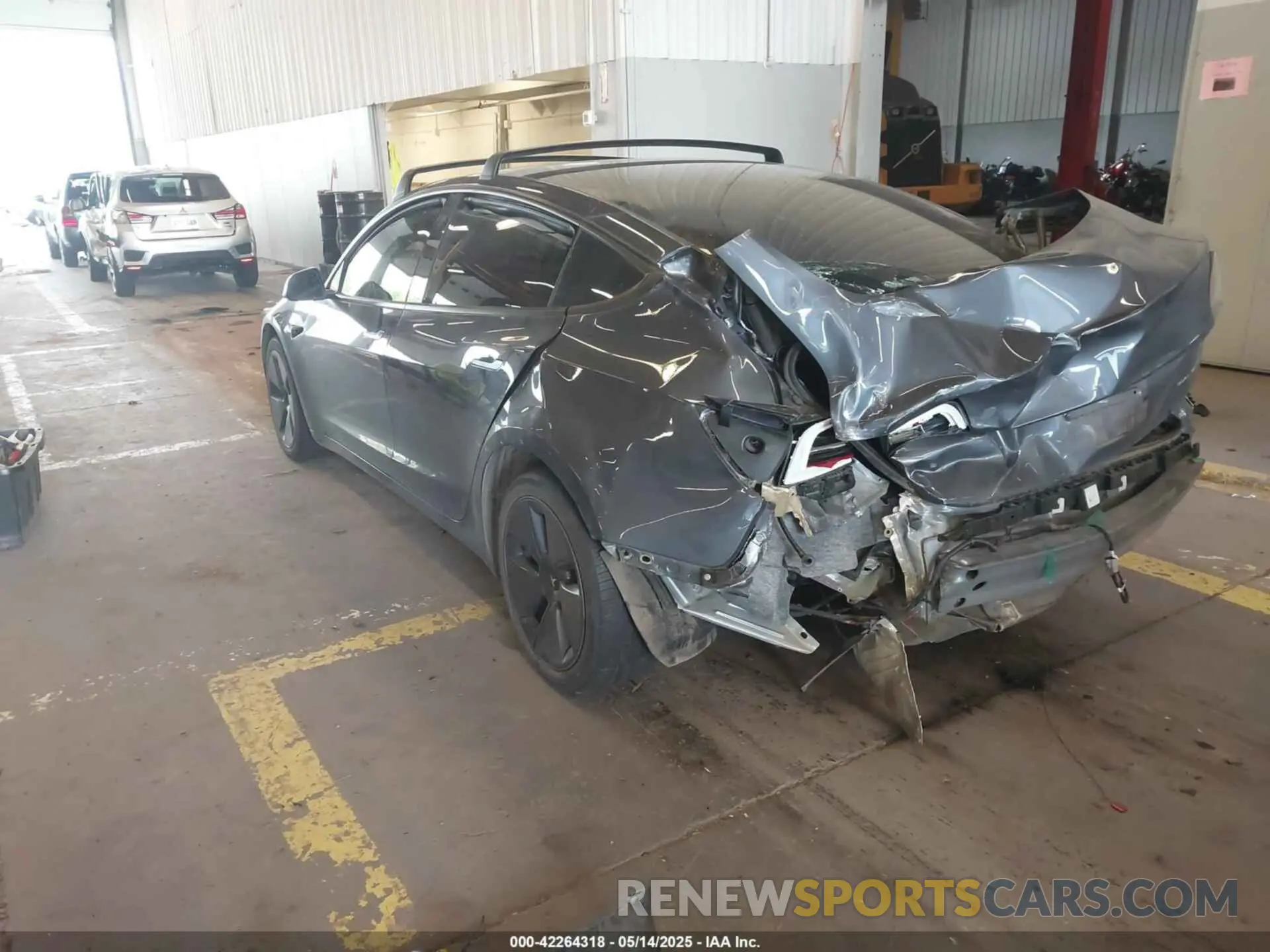 3 fotografías del automóvil dañado 5YJ3E1EBXPF468036 TESLA MODEL 3 2023