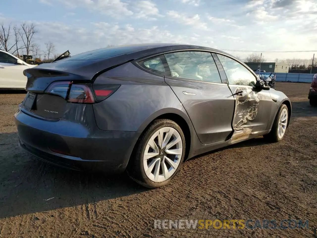 3 fotografías del automóvil dañado 5YJ3E1EBXPF660900 TESLA MODEL 3 2023