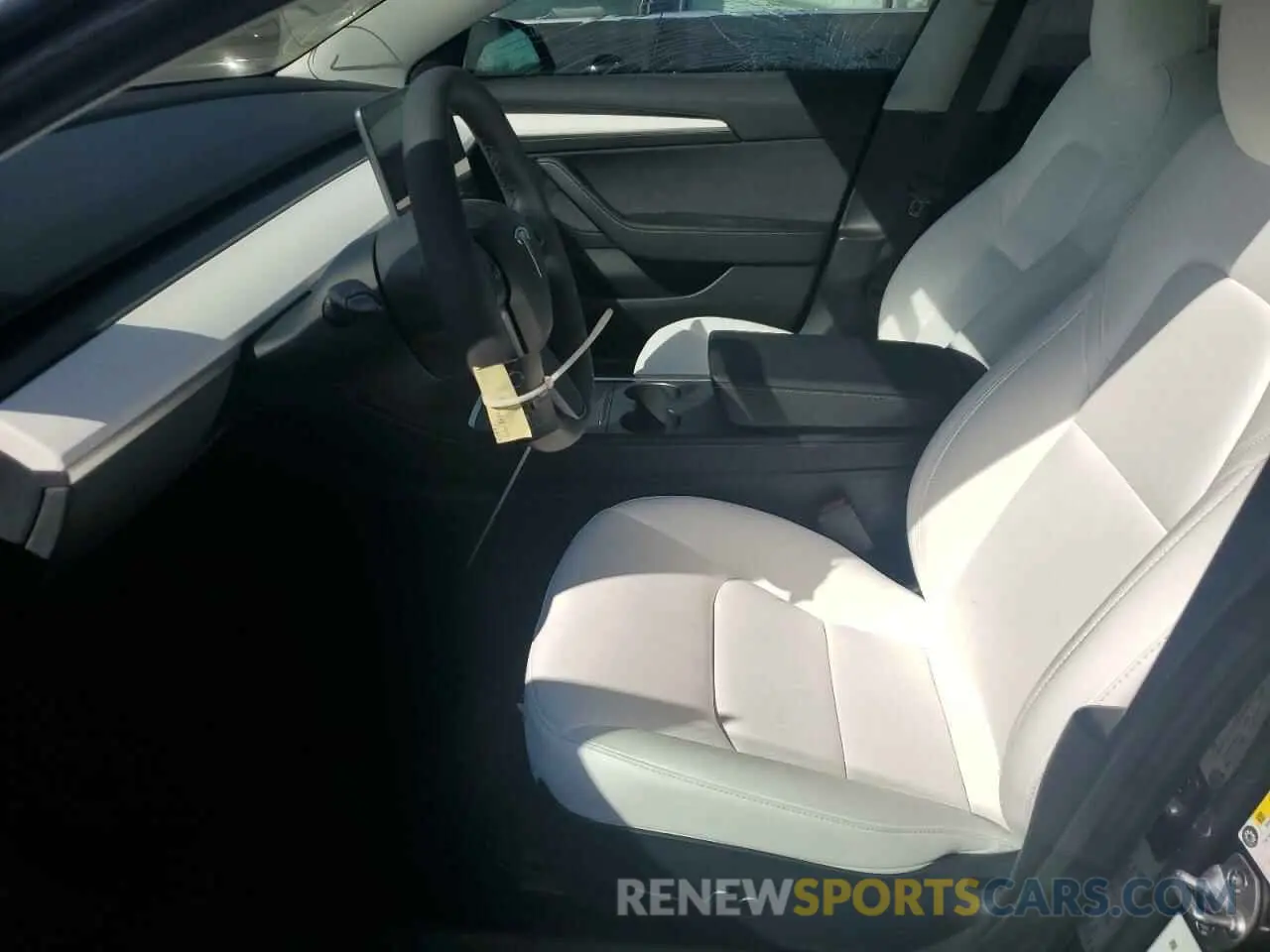7 fotografías del automóvil dañado 5YJ3E1EBXPF660900 TESLA MODEL 3 2023