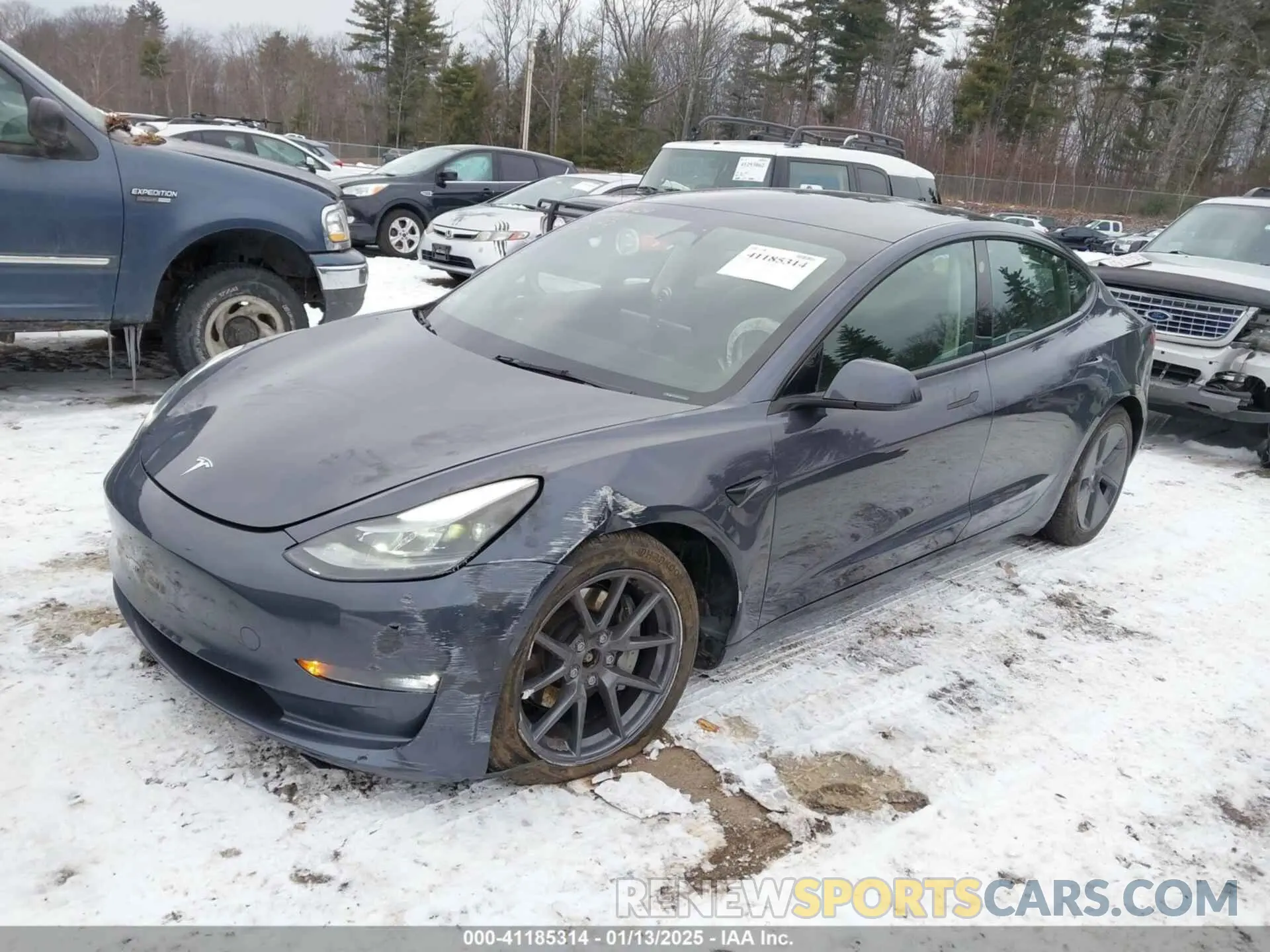 2 fotografías del automóvil dañado 5YJ3E1EBXPF708122 TESLA MODEL 3 2023
