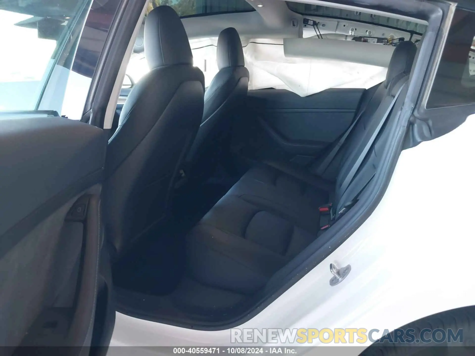 8 fotografías del automóvil dañado 5YJ3E1EBXPF714860 TESLA MODEL 3 2023