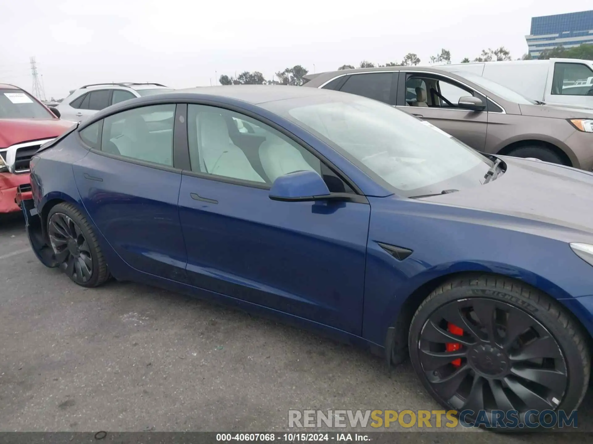 12 fotografías del automóvil dañado 5YJ3E1EC0PF461279 TESLA MODEL 3 2023