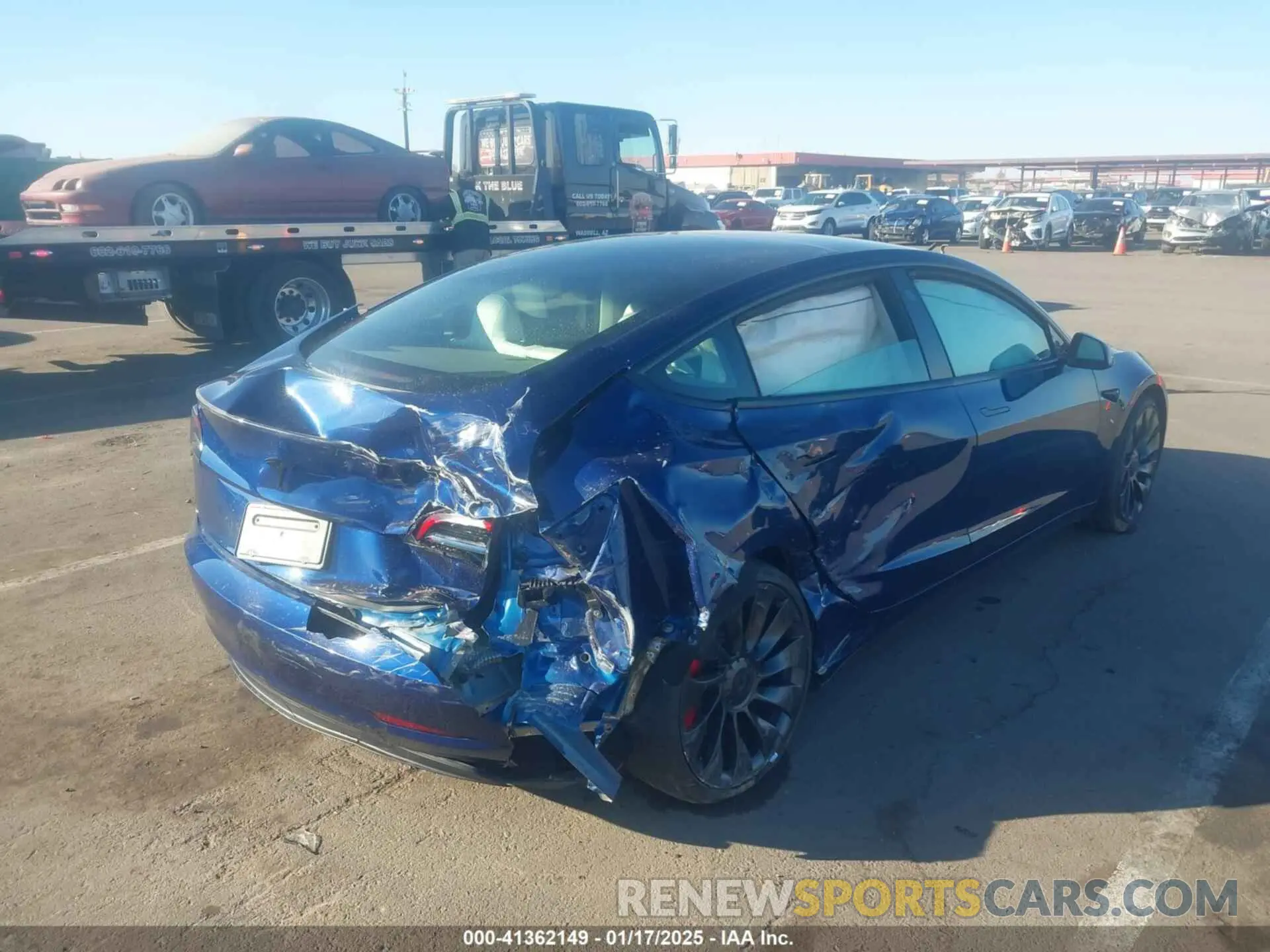 4 fotografías del automóvil dañado 5YJ3E1EC0PF693428 TESLA MODEL 3 2023