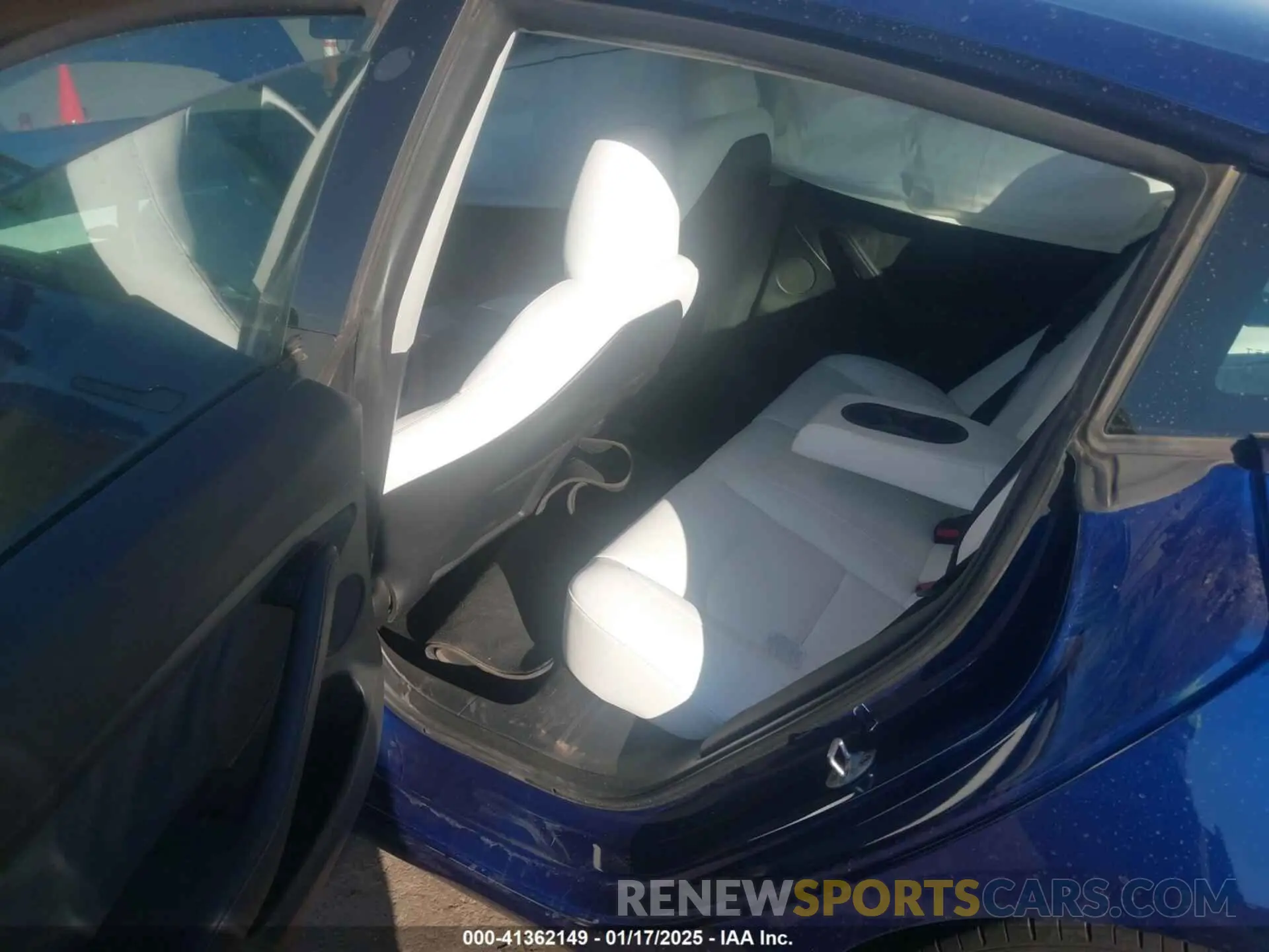 7 fotografías del automóvil dañado 5YJ3E1EC0PF693428 TESLA MODEL 3 2023