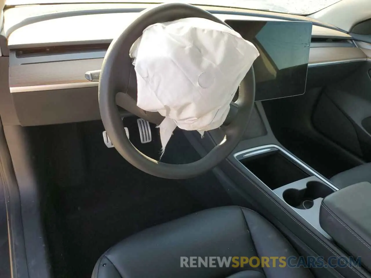 8 fotografías del automóvil dañado 5YJ3E1EC1PF495943 TESLA MODEL 3 2023