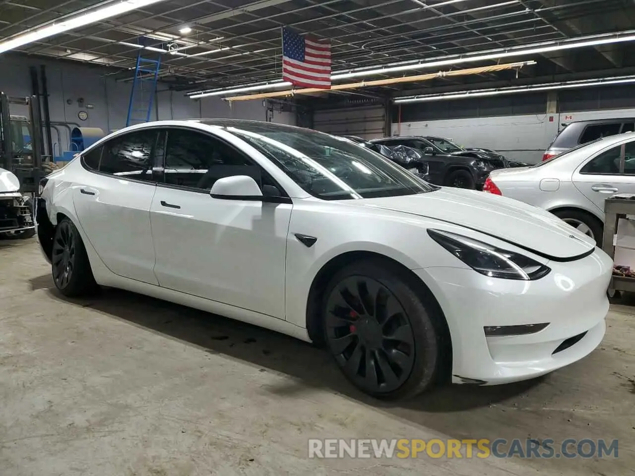 4 fotografías del automóvil dañado 5YJ3E1EC1PF695933 TESLA MODEL 3 2023
