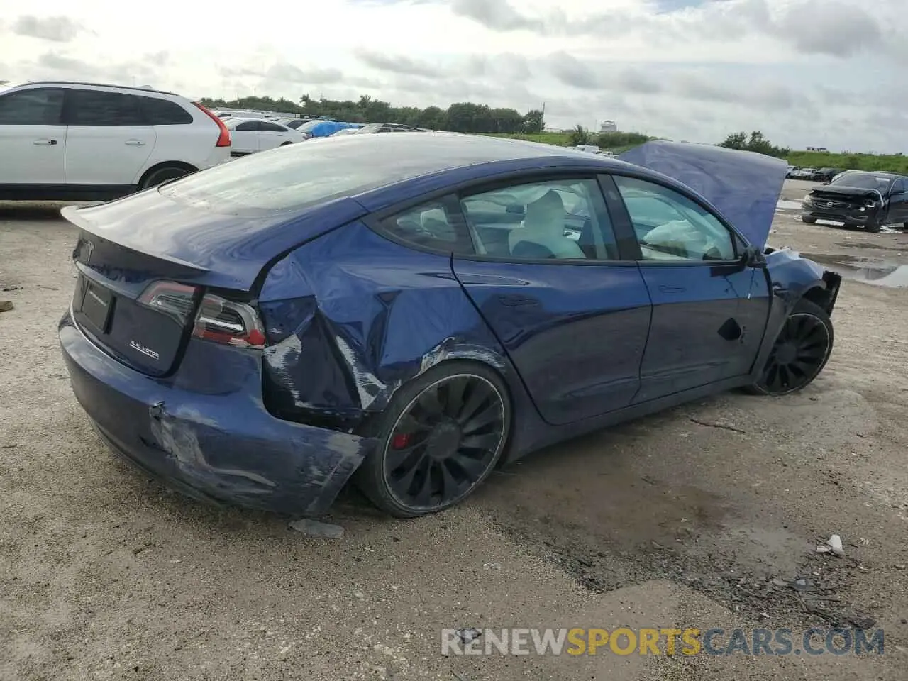 3 fotografías del automóvil dañado 5YJ3E1EC1PF707126 TESLA MODEL 3 2023