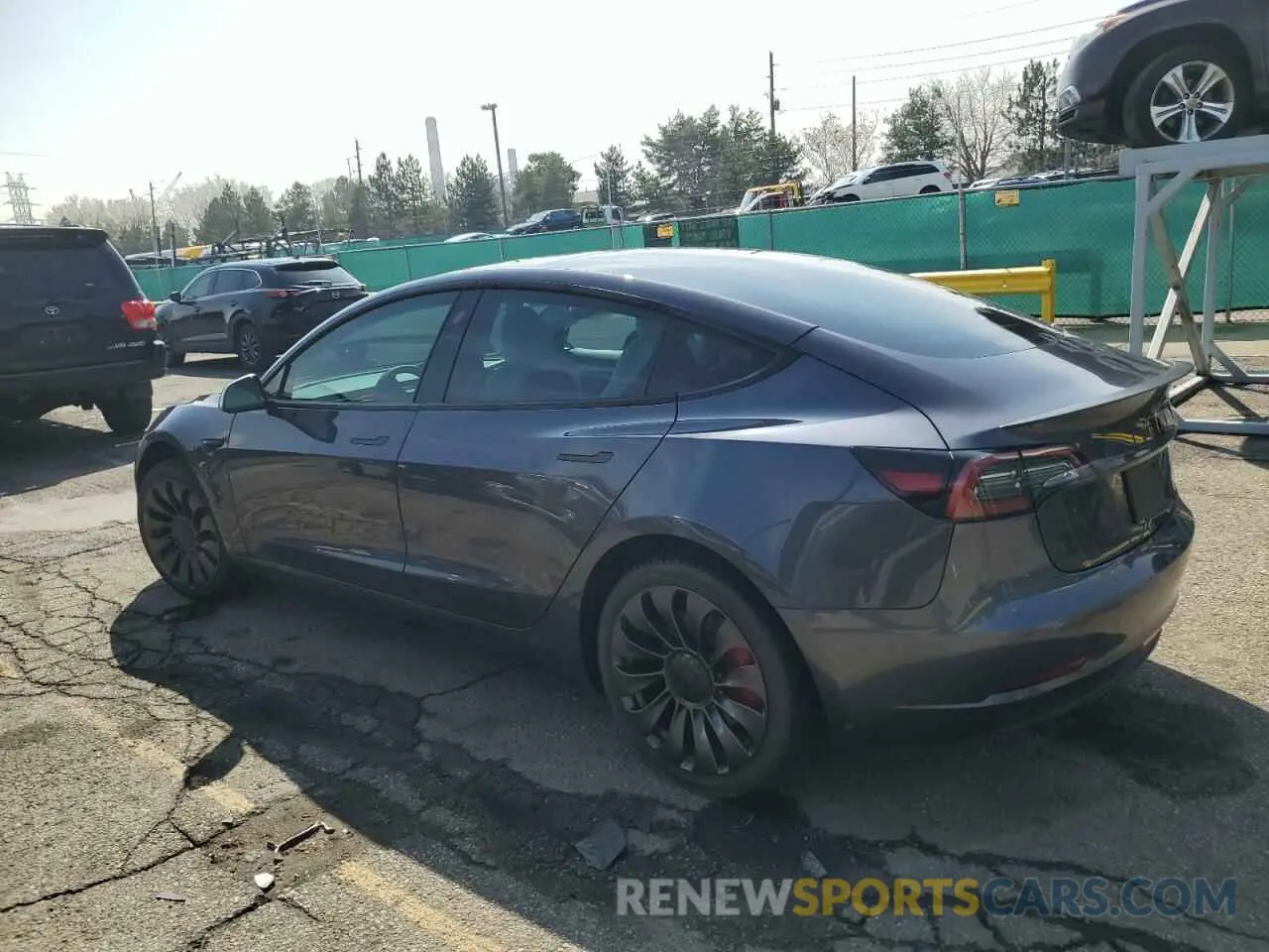 2 fotografías del automóvil dañado 5YJ3E1EC2PF673505 TESLA MODEL 3 2023