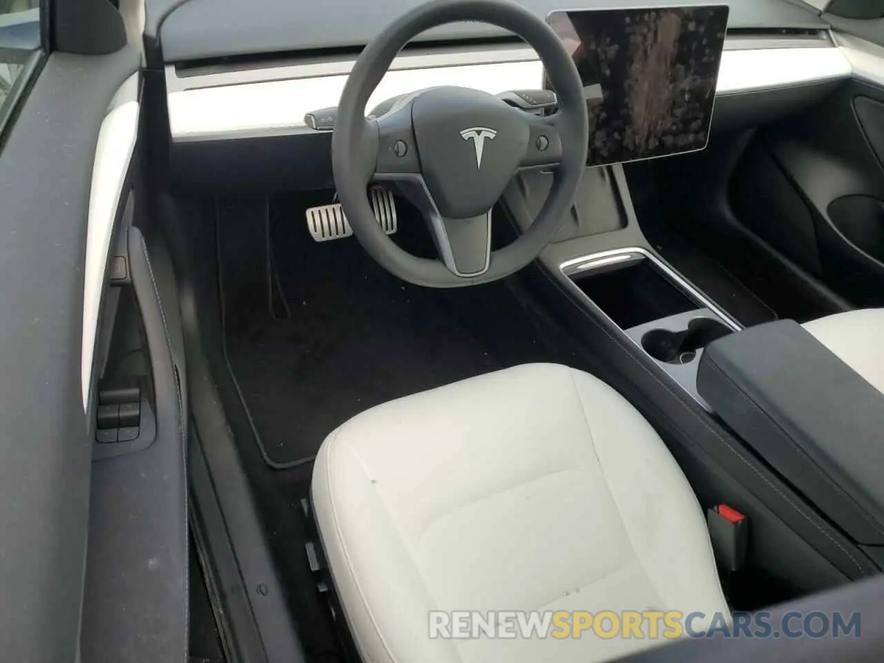8 fotografías del automóvil dañado 5YJ3E1EC2PF677330 TESLA MODEL 3 2023