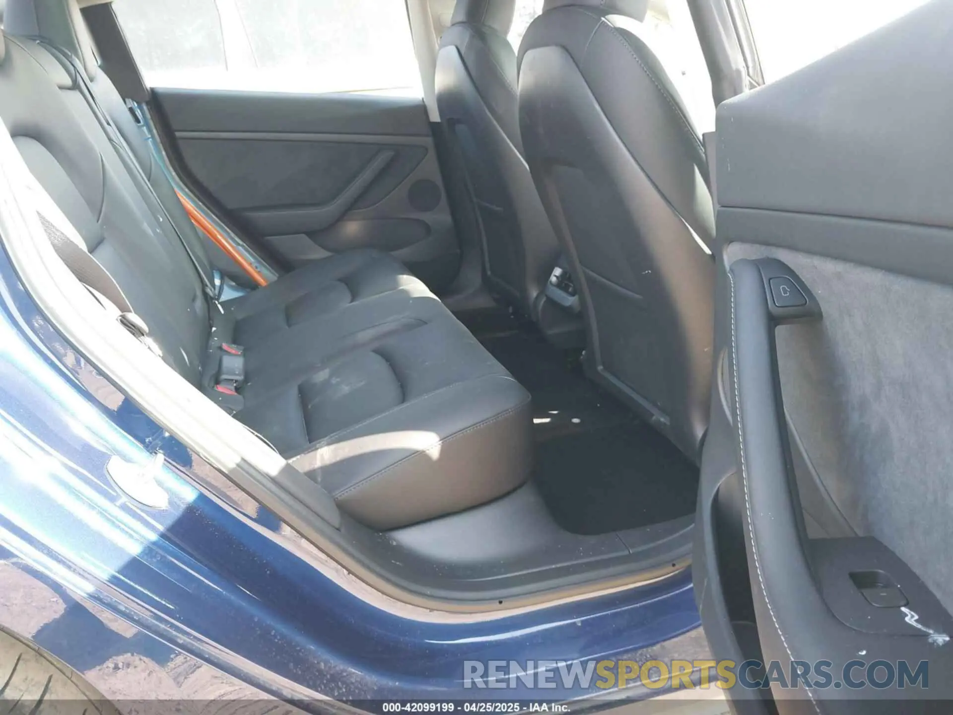 8 fotografías del automóvil dañado 5YJ3E1EC2PF679613 TESLA MODEL 3 2023
