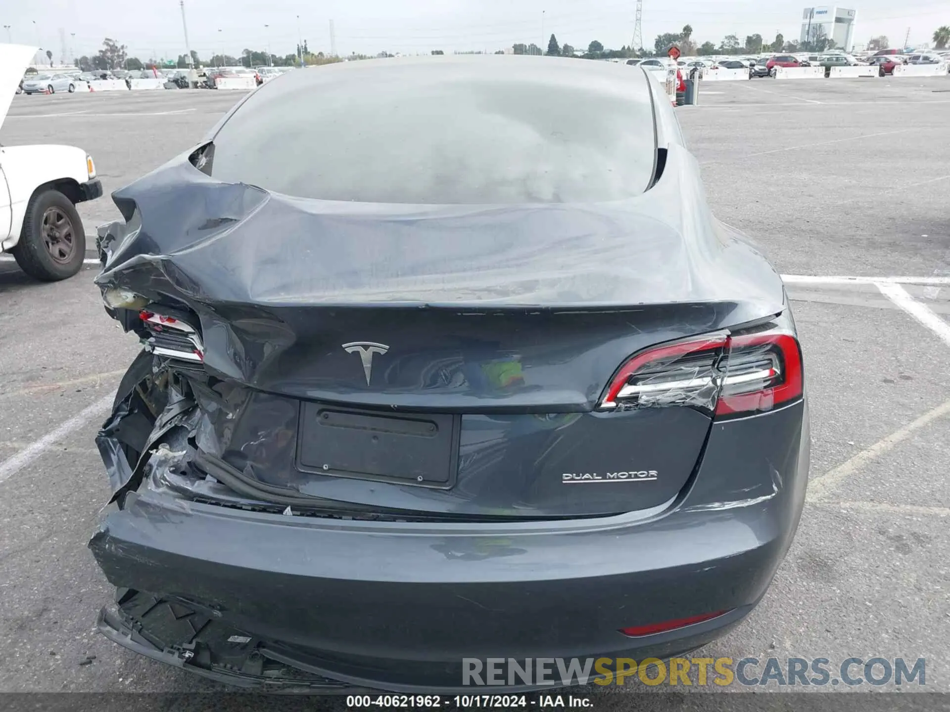 15 fotografías del automóvil dañado 5YJ3E1EC2PF712755 TESLA MODEL 3 2023