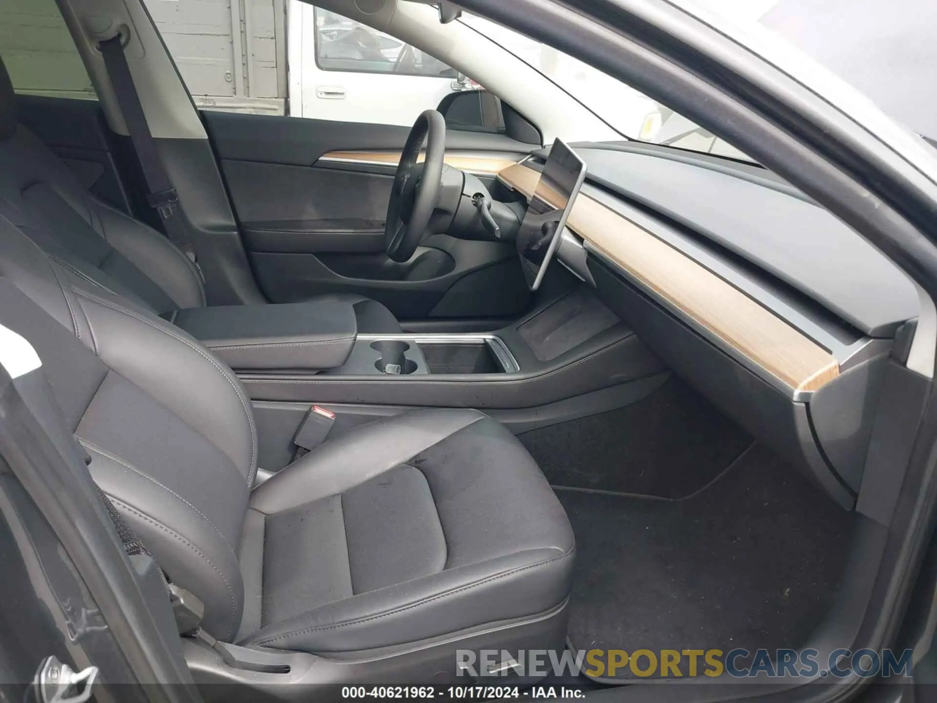 5 fotografías del automóvil dañado 5YJ3E1EC2PF712755 TESLA MODEL 3 2023