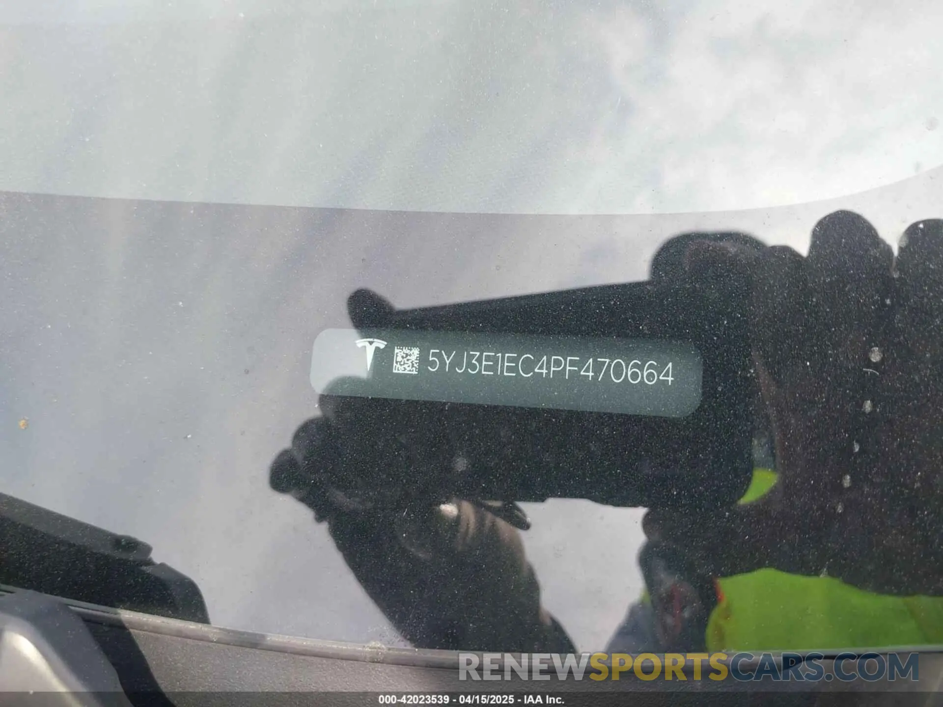 9 fotografías del automóvil dañado 5YJ3E1EC4PF470664 TESLA MODEL 3 2023