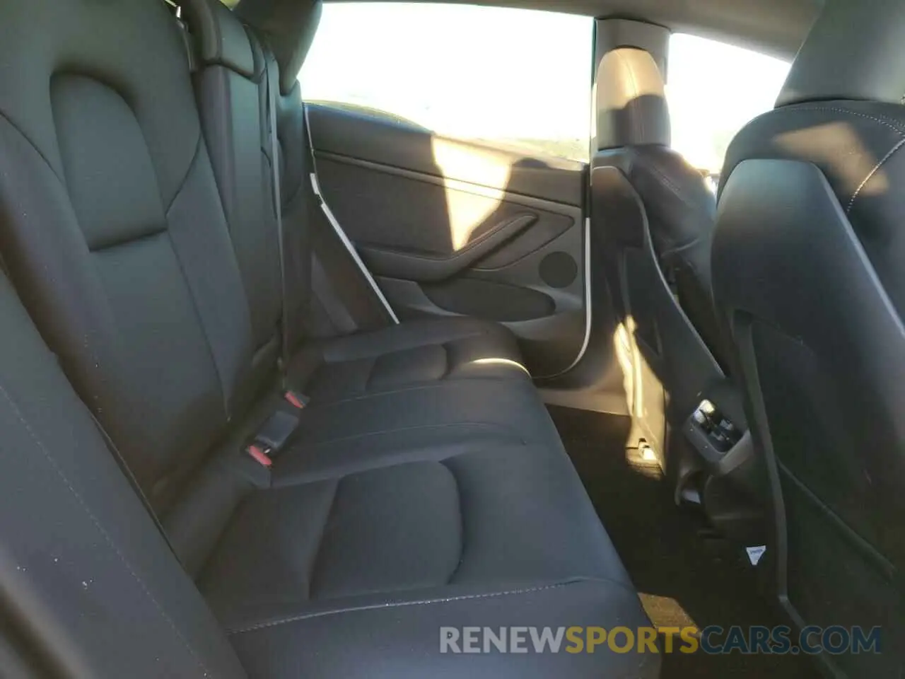 11 fotografías del automóvil dañado 5YJ3E1EC4PF518549 TESLA MODEL 3 2023
