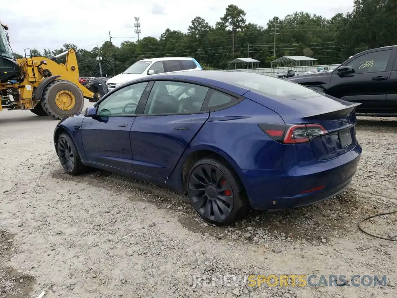 2 fotografías del automóvil dañado 5YJ3E1EC4PF560932 TESLA MODEL 3 2023