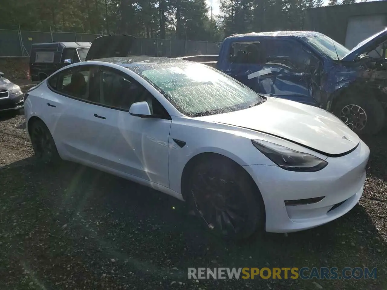 4 fotografías del automóvil dañado 5YJ3E1EC4PF586916 TESLA MODEL 3 2023