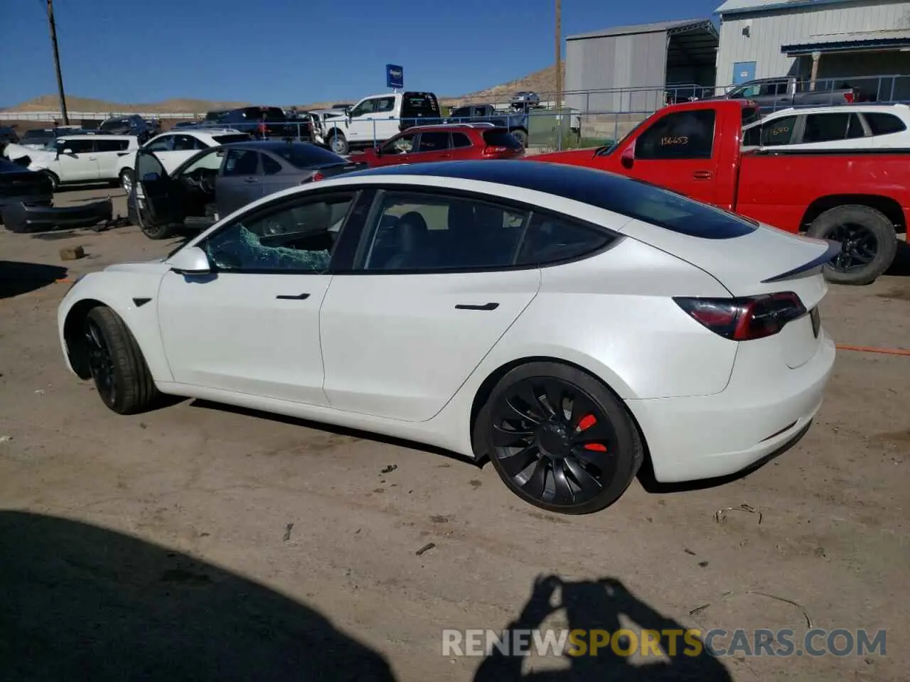 2 fotografías del automóvil dañado 5YJ3E1EC4PF623561 TESLA MODEL 3 2023