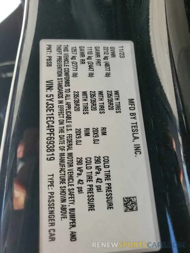 12 fotografías del automóvil dañado 5YJ3E1EC4PF693819 TESLA MODEL 3 2023