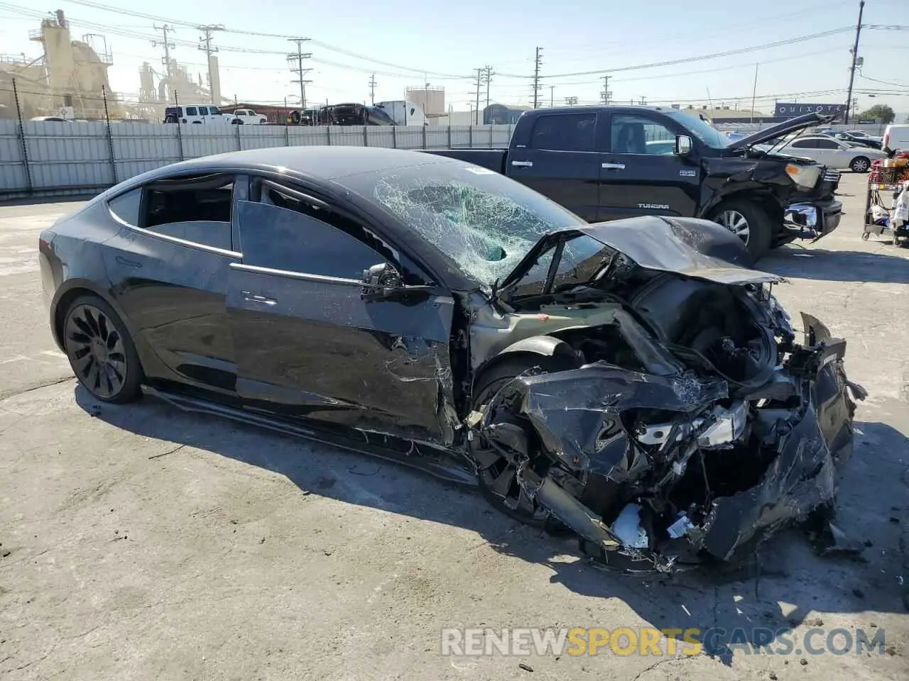 4 fotografías del automóvil dañado 5YJ3E1EC4PF693819 TESLA MODEL 3 2023