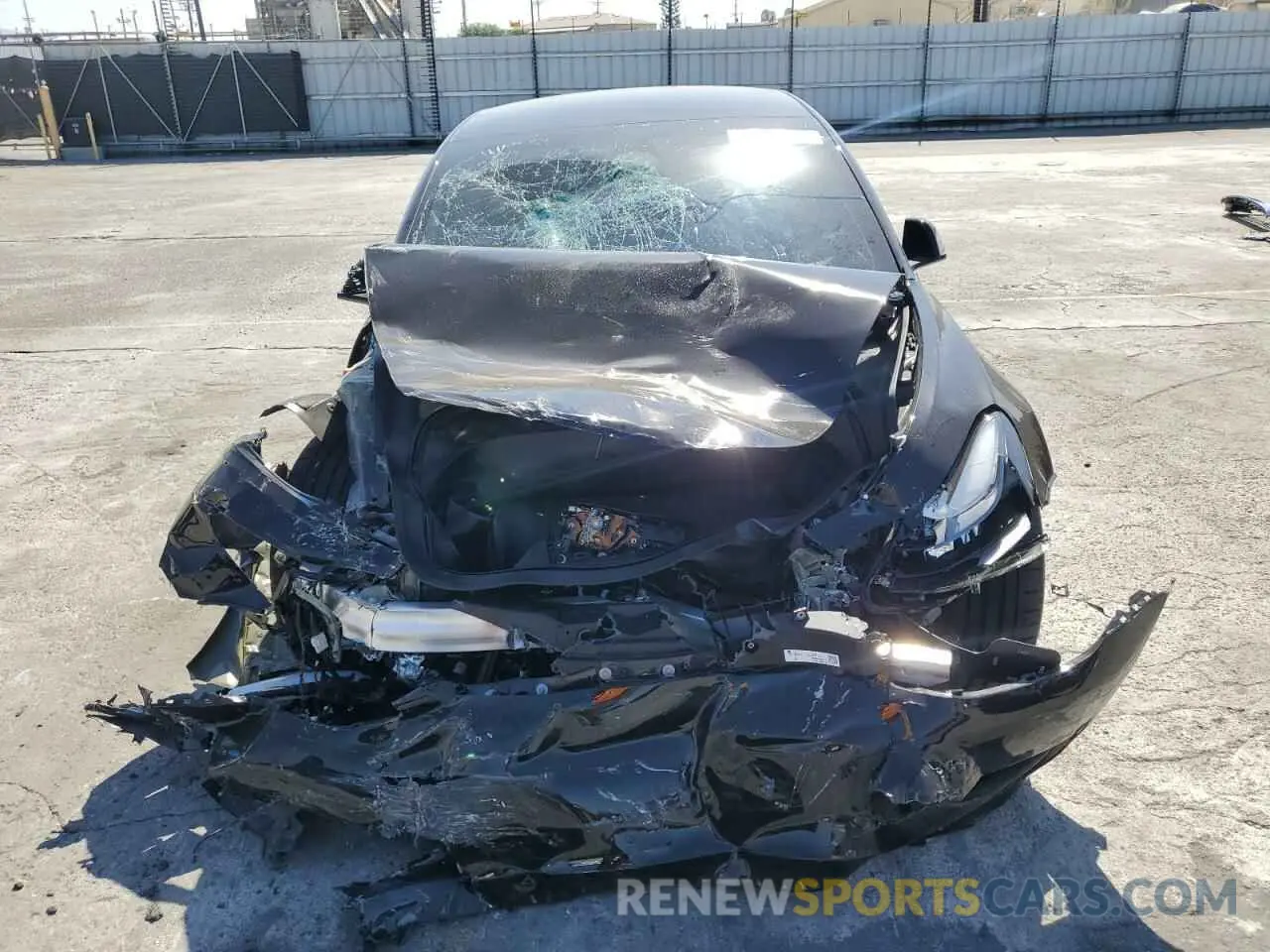 5 fotografías del automóvil dañado 5YJ3E1EC4PF693819 TESLA MODEL 3 2023