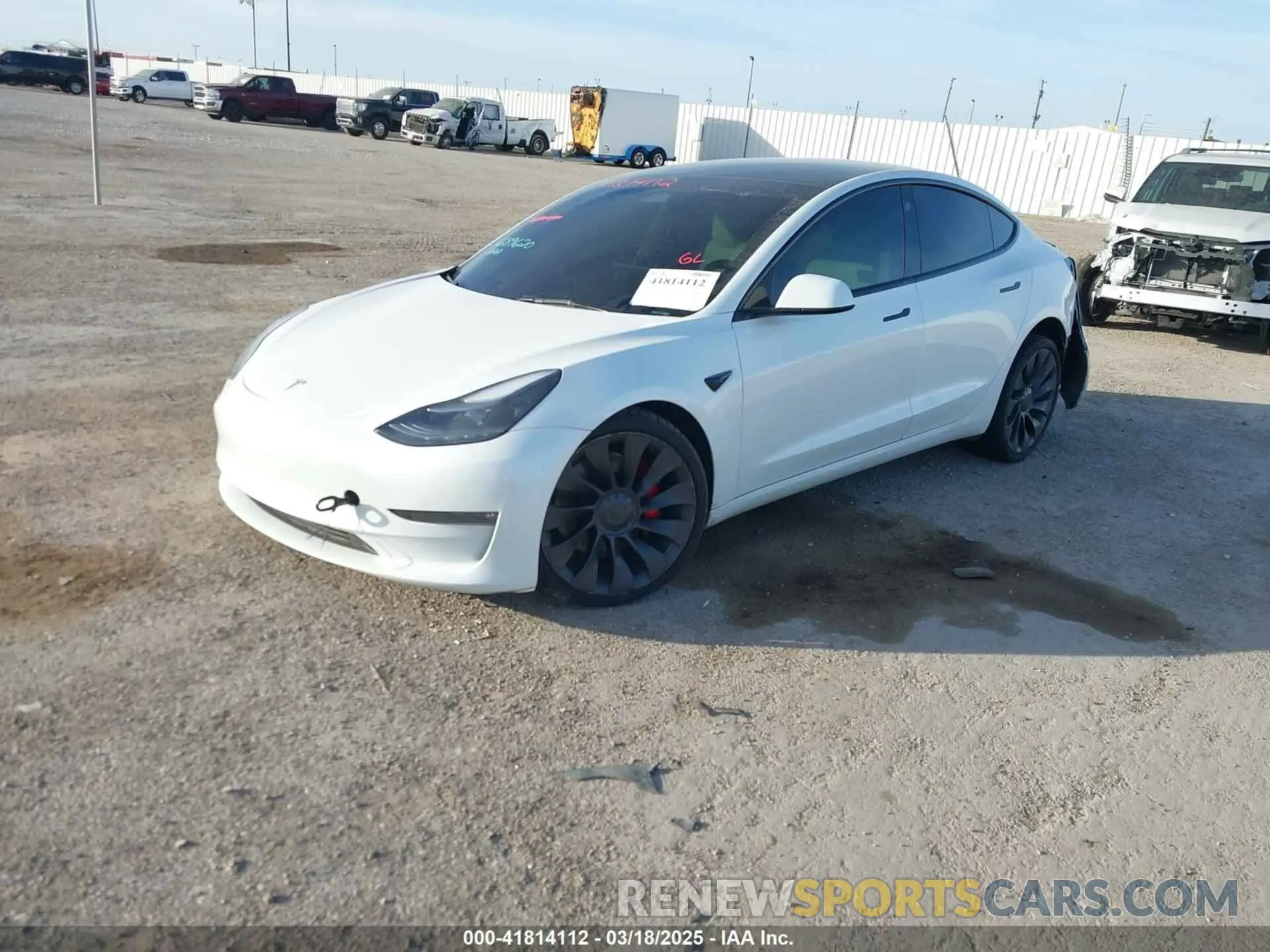 2 fotografías del automóvil dañado 5YJ3E1EC5PF689620 TESLA MODEL 3 2023