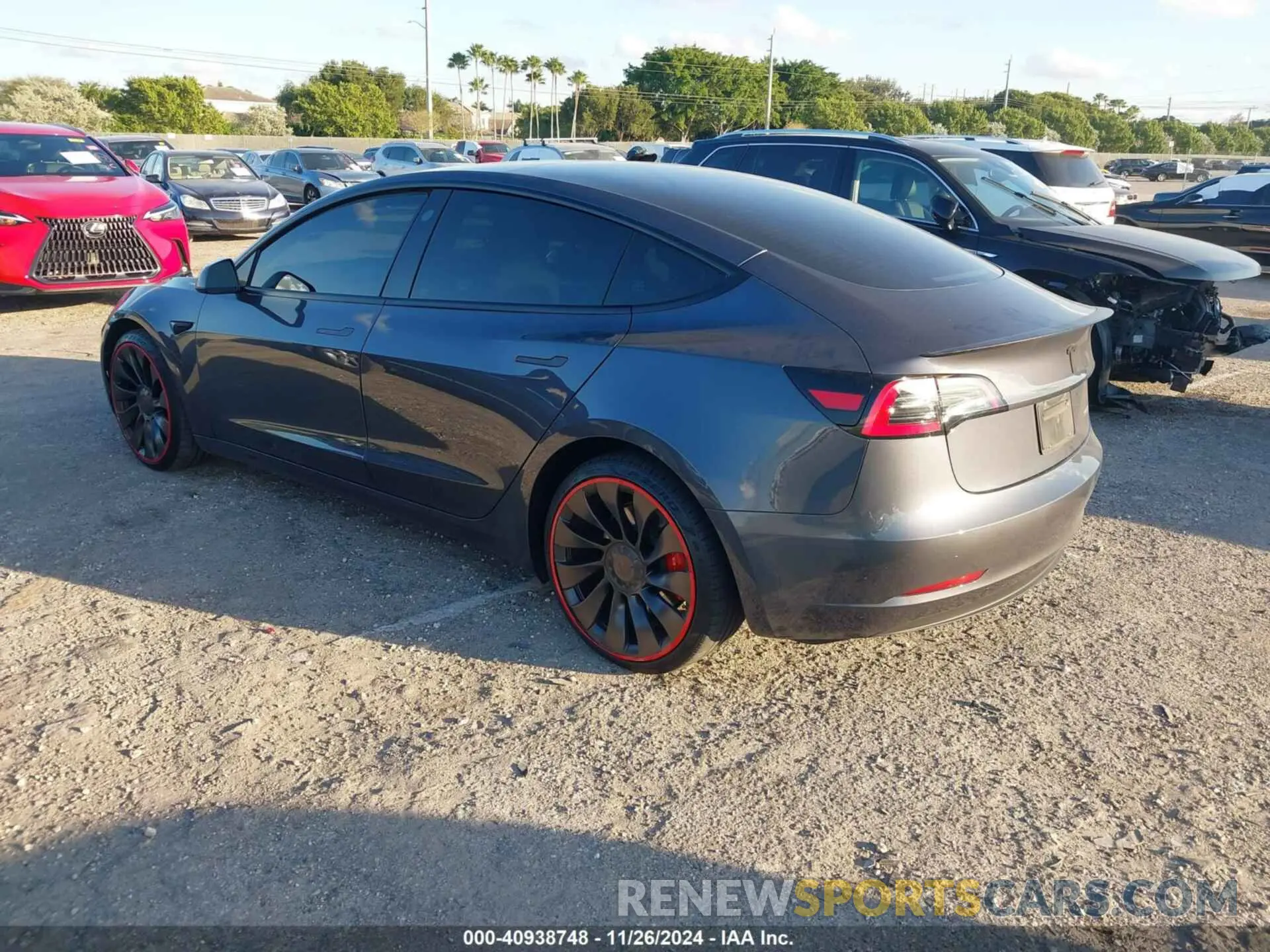 3 fotografías del automóvil dañado 5YJ3E1EC5PF713446 TESLA MODEL 3 2023