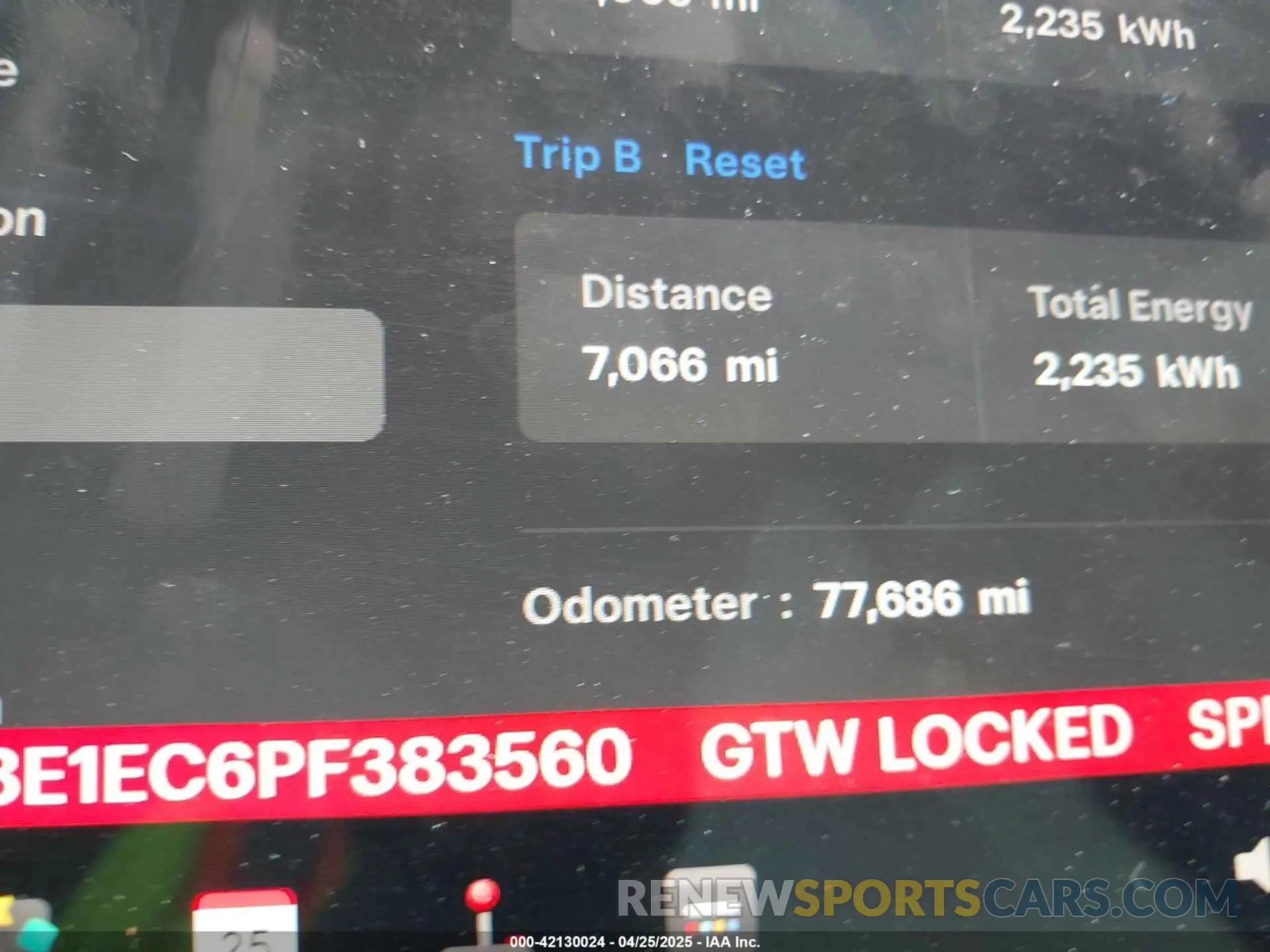 16 fotografías del automóvil dañado 5YJ3E1EC6PF383560 TESLA MODEL 3 2023