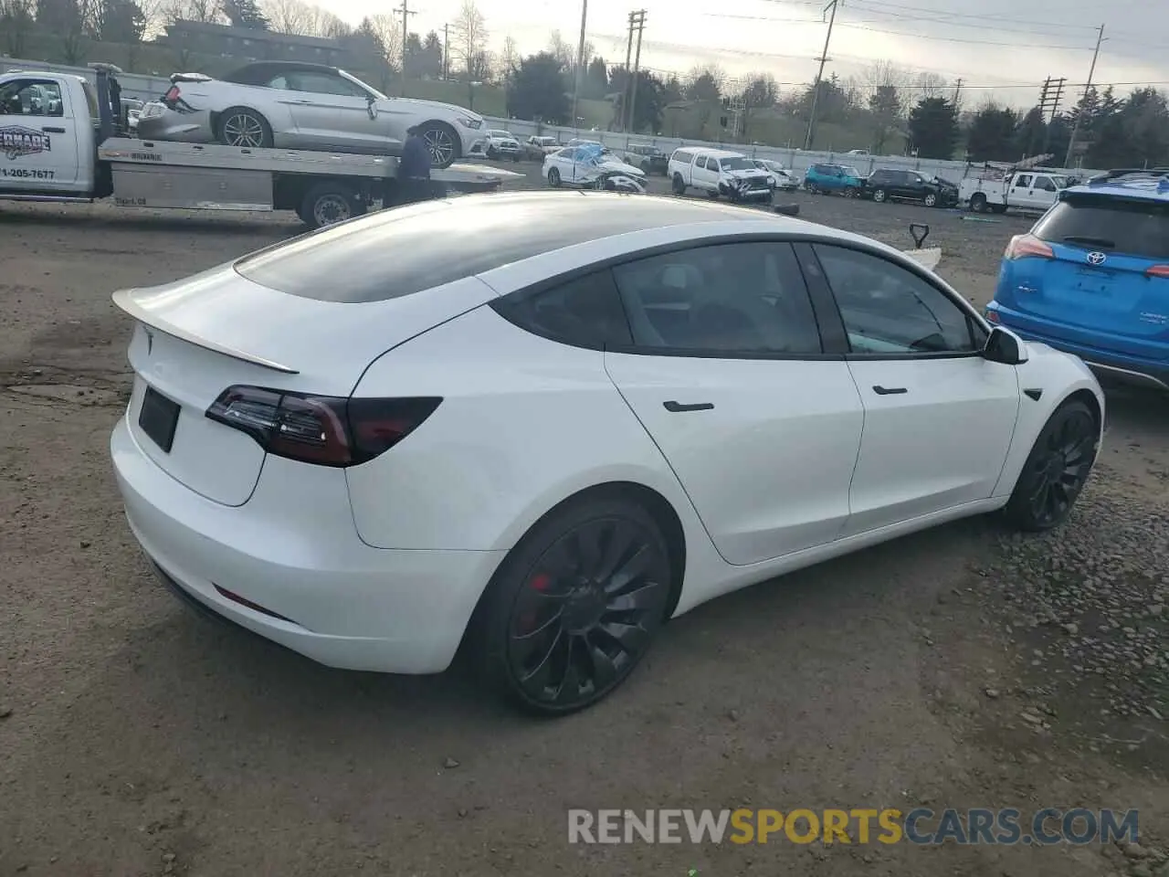 3 fotografías del automóvil dañado 5YJ3E1EC6PF399676 TESLA MODEL 3 2023