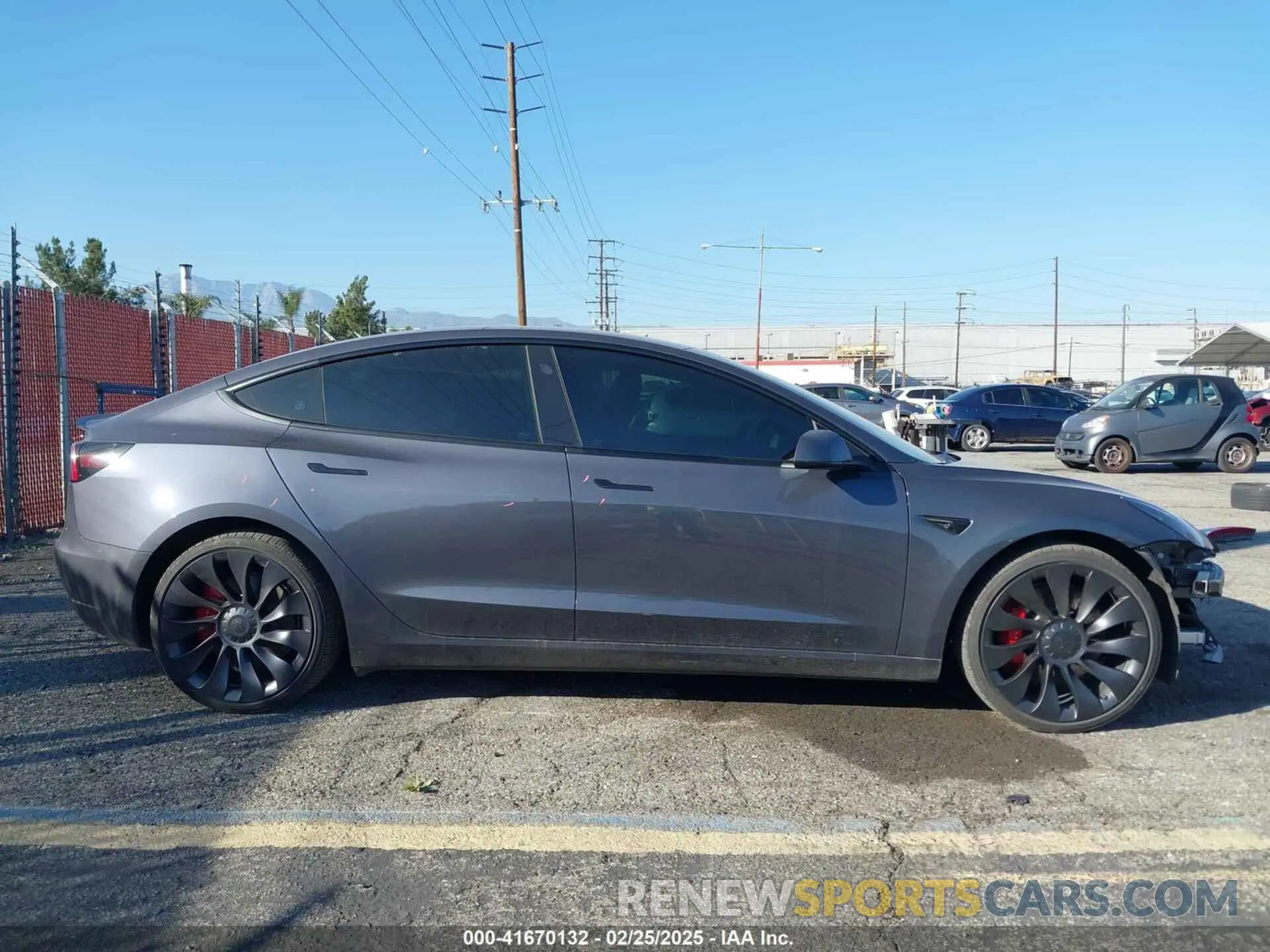 13 fotografías del automóvil dañado 5YJ3E1EC6PF714766 TESLA MODEL 3 2023