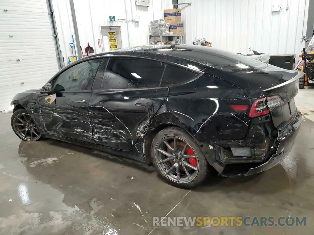 2 fotografías del automóvil dañado 5YJ3E1EC7PF399105 TESLA MODEL 3 2023