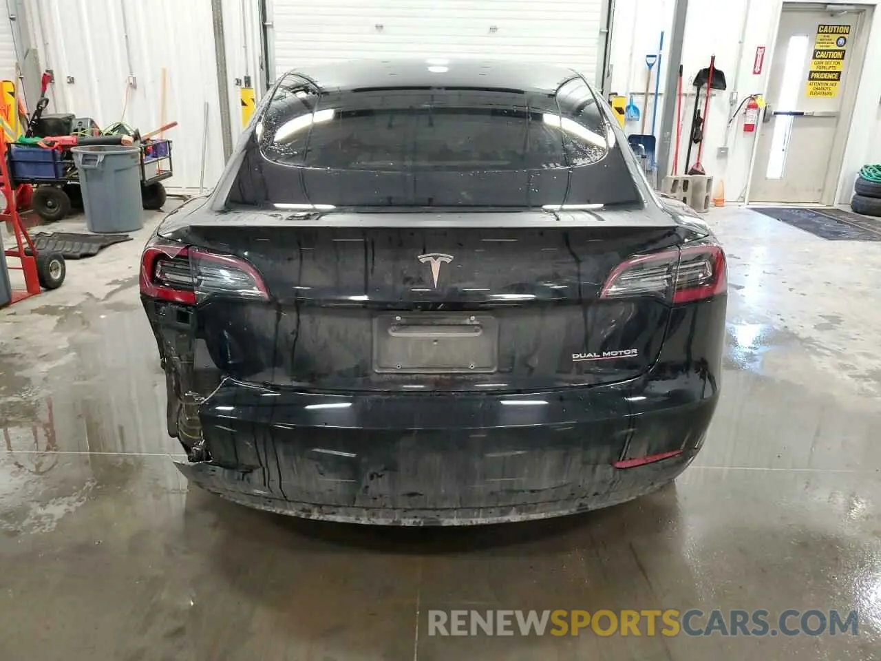 6 fotografías del automóvil dañado 5YJ3E1EC7PF399105 TESLA MODEL 3 2023