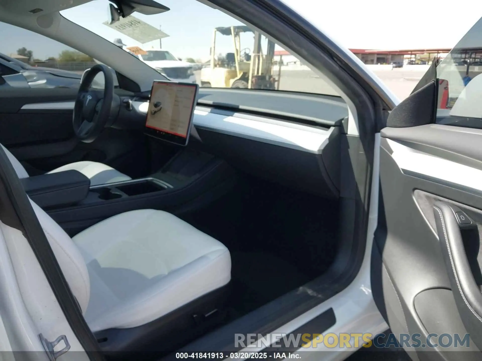 5 fotografías del automóvil dañado 5YJ3E1EC7PF432748 TESLA MODEL 3 2023