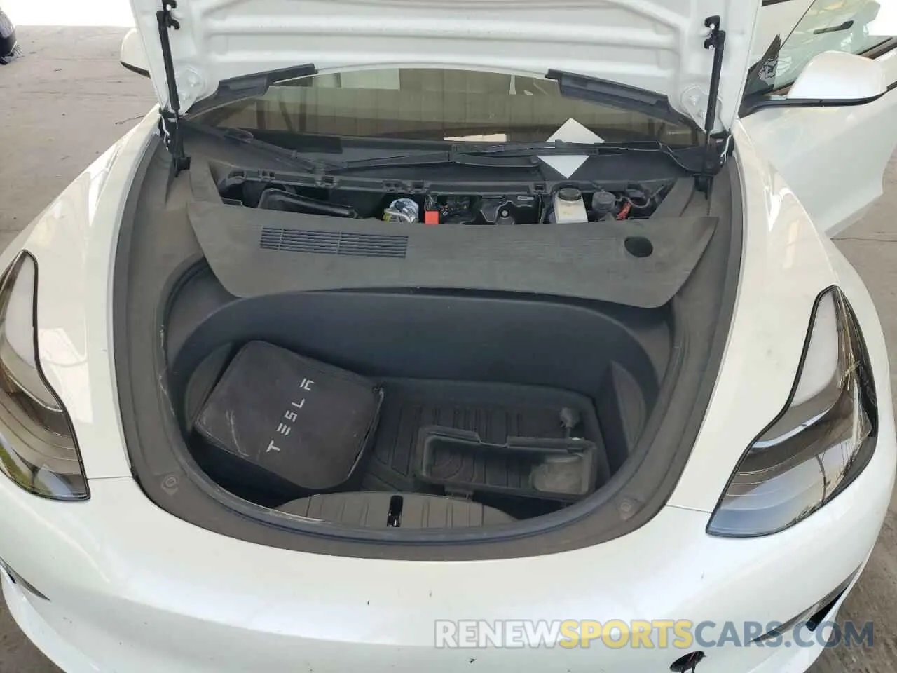 11 fotografías del automóvil dañado 5YJ3E1EC7PF600078 TESLA MODEL 3 2023