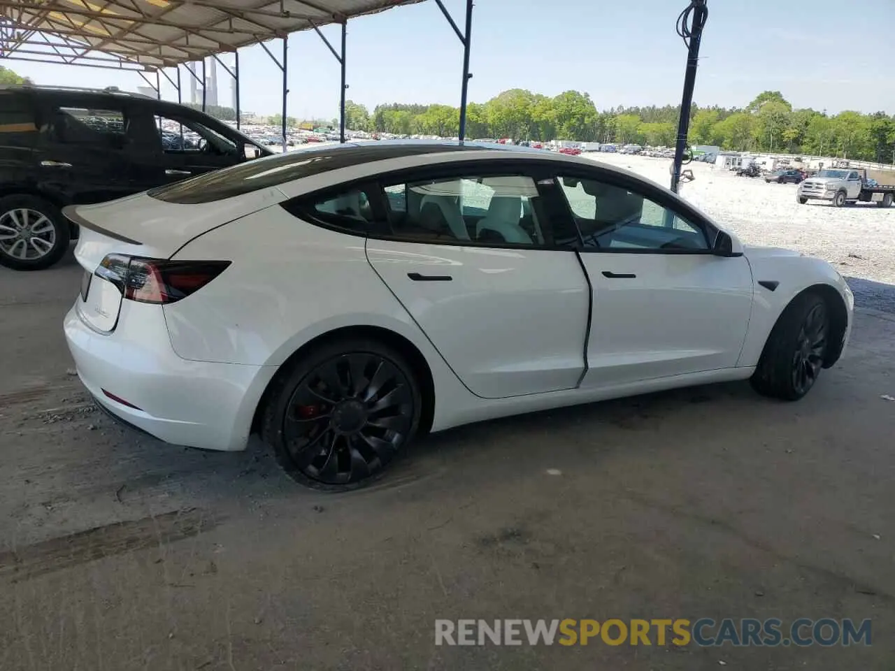 3 fotografías del automóvil dañado 5YJ3E1EC7PF600078 TESLA MODEL 3 2023