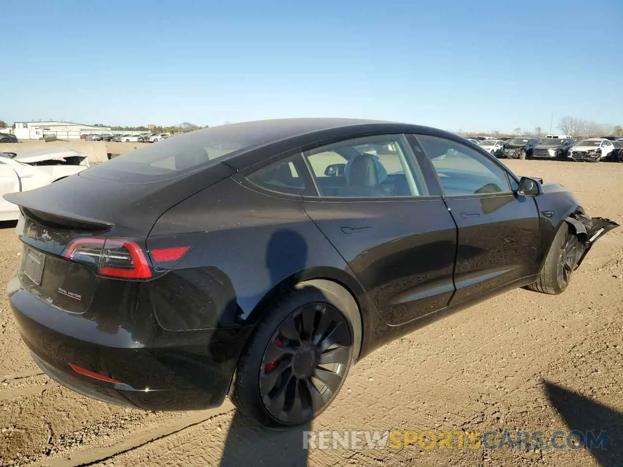 3 fotografías del automóvil dañado 5YJ3E1EC8PF409012 TESLA MODEL 3 2023