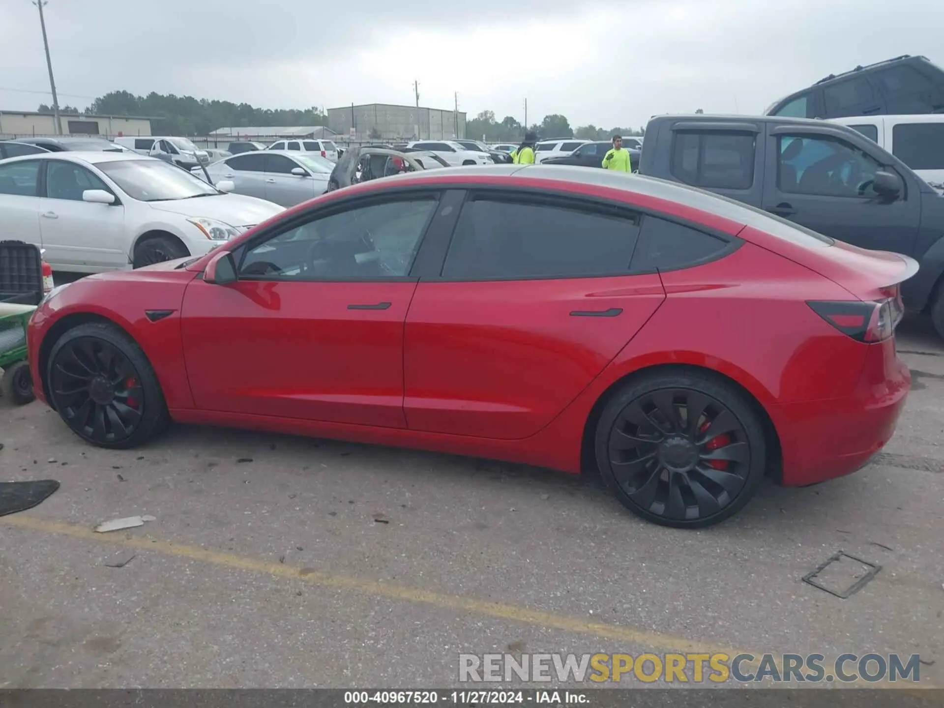 14 fotografías del automóvil dañado 5YJ3E1EC8PF431818 TESLA MODEL 3 2023