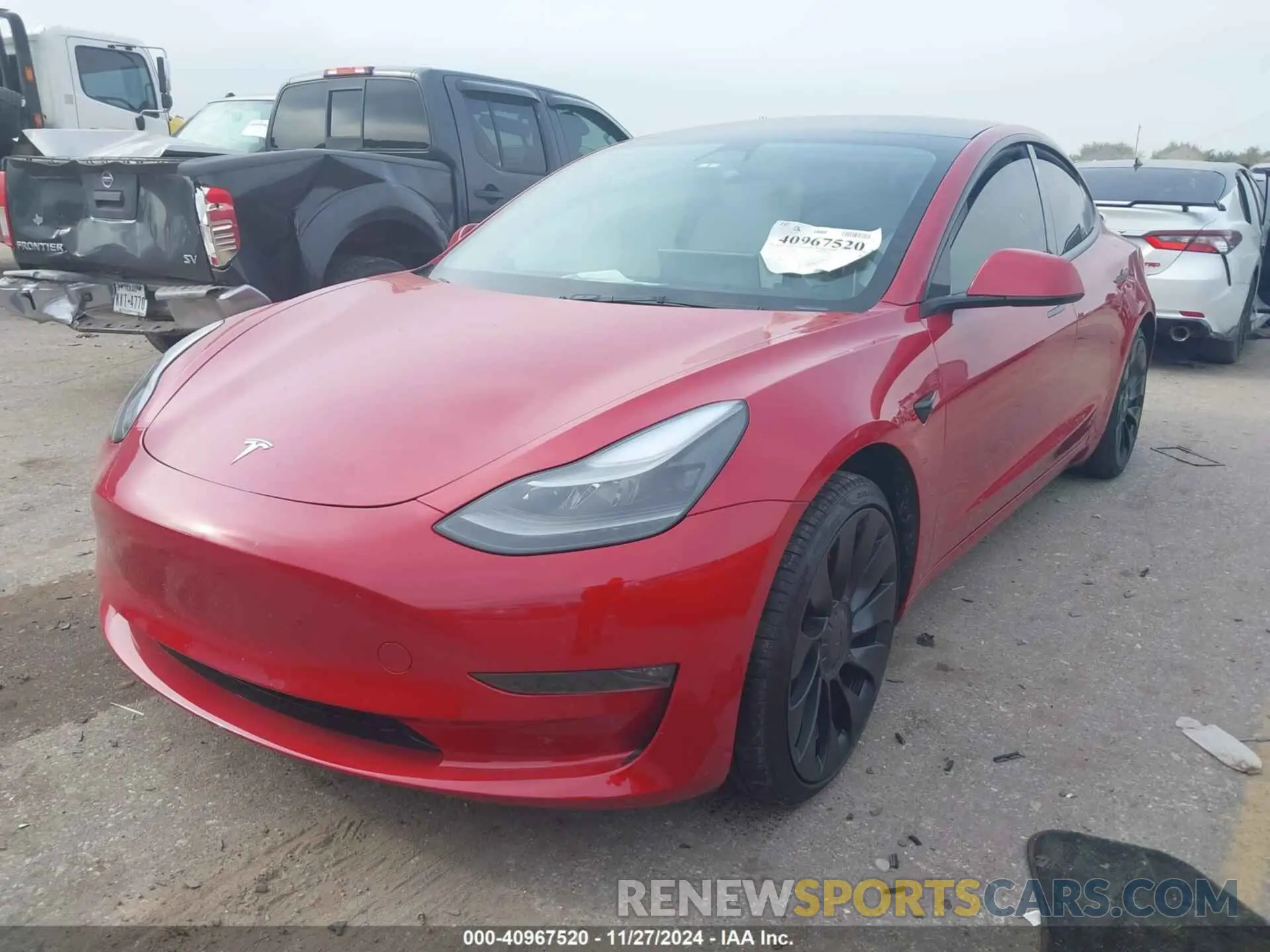 2 fotografías del automóvil dañado 5YJ3E1EC8PF431818 TESLA MODEL 3 2023