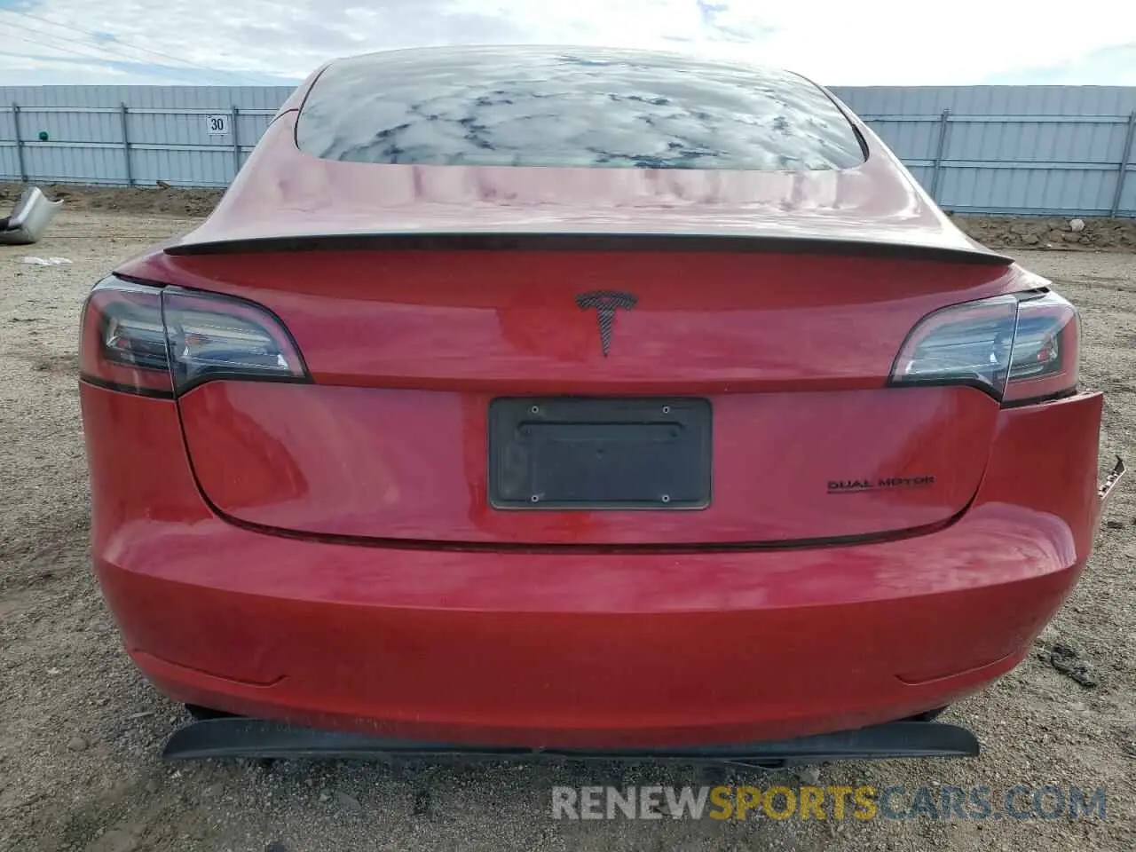 6 fotografías del automóvil dañado 5YJ3E1EC8PF472031 TESLA MODEL 3 2023